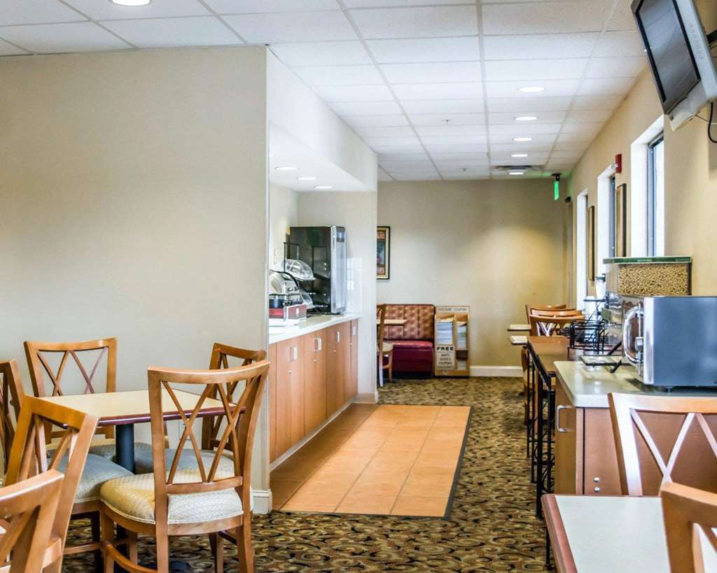 Hotel Baymont By Wyndham Bonita Springs Restauracja zdjęcie